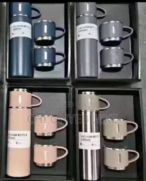 Premium Vacuum Flask Set (500ml) With 2 Cups