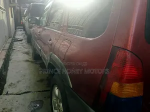 Mazda Tribute 2.0 Comfort 2003 Red