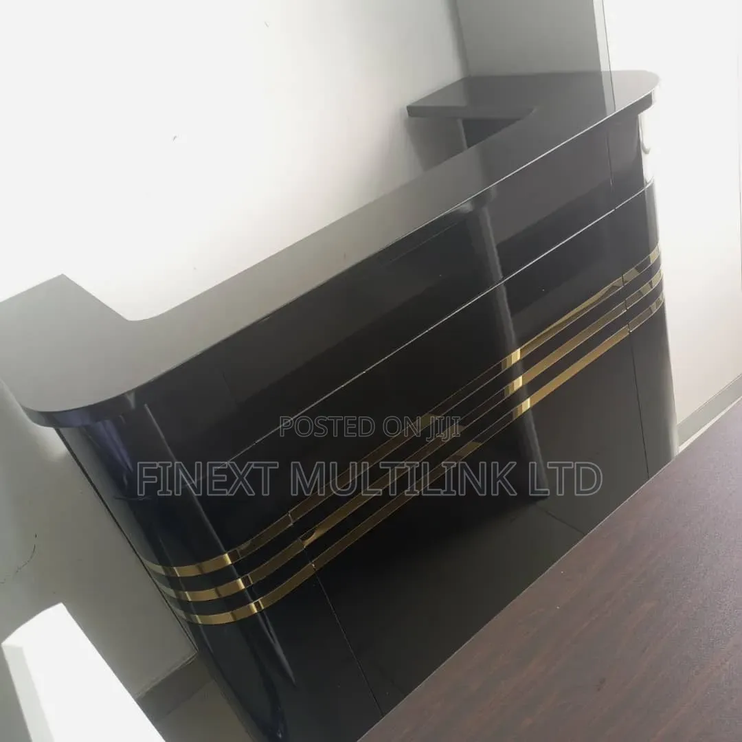 Reception Table/Desk