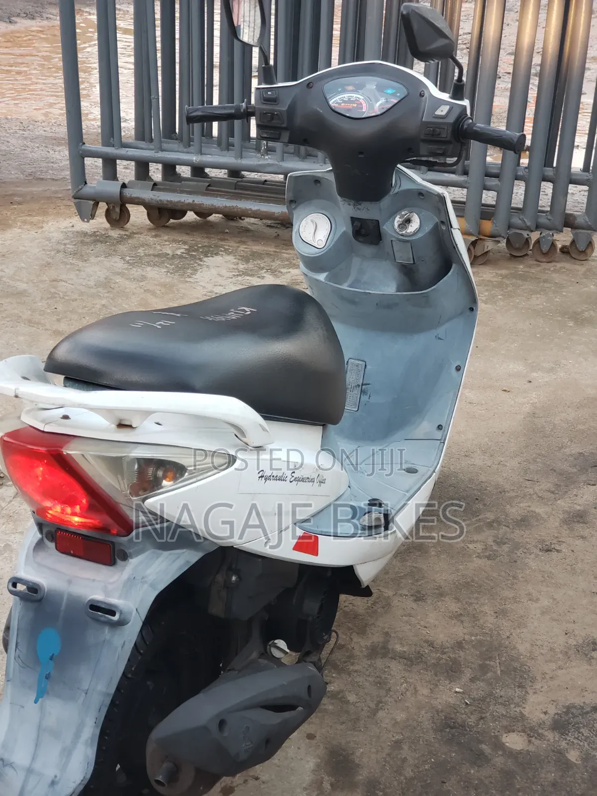SYM Symnh 2025 White