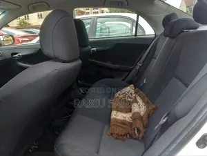Toyota Corolla S 4dr Sedan (1.8L 4cyl 4A) 2010 White