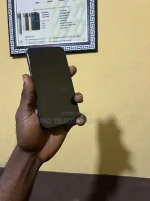 Apple iPhone 11 64 GB Black