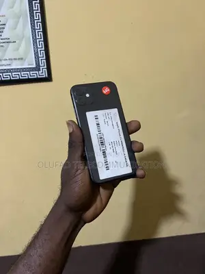 Apple iPhone 11 64 GB Black