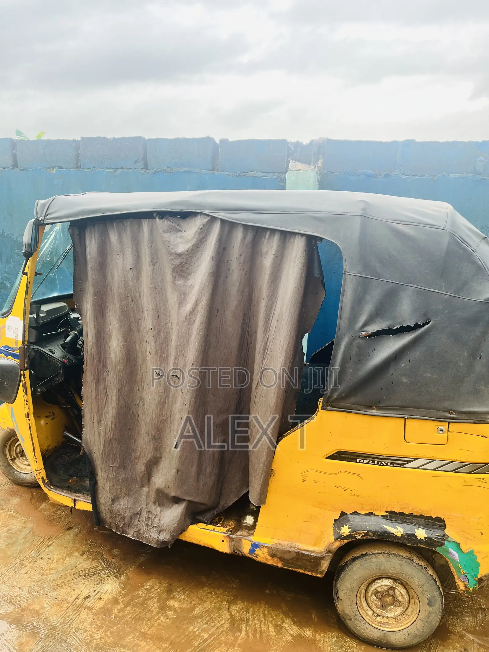 Tricycle 2023 Yellow