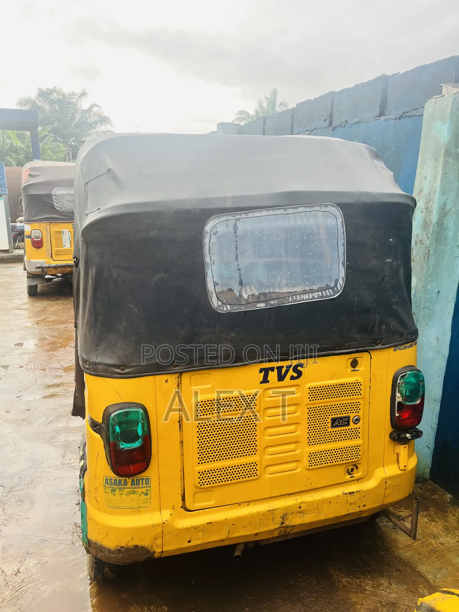 Tricycle 2023 Yellow