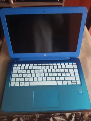 Laptop HP Stream 11 Pro G4 EE 2GB Intel Pentium SSD 128GB
