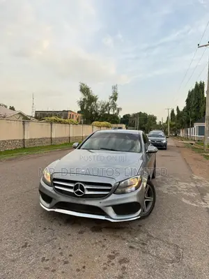 Mercedes-Benz C300 2016 Gray