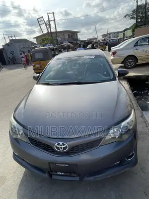 Toyota Camry 2013 Gray