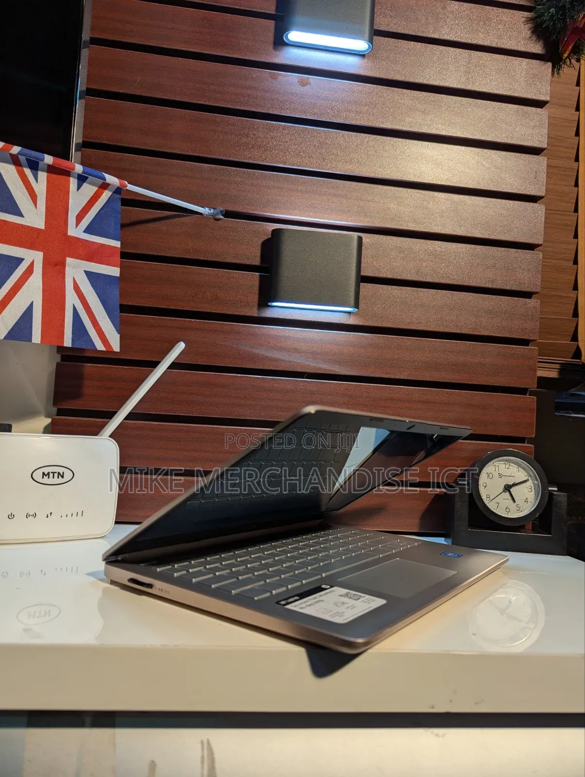 Laptop HP 14-dq2031tg 16GB Intel Celeron SSD 60GB