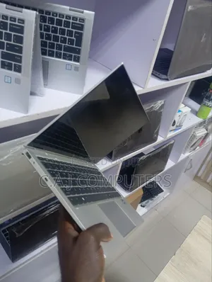 Laptop HP EliteBook 1040 G8 32GB Intel Core i7 SSD 512GB
