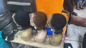Simple All Back, 8 Inches
