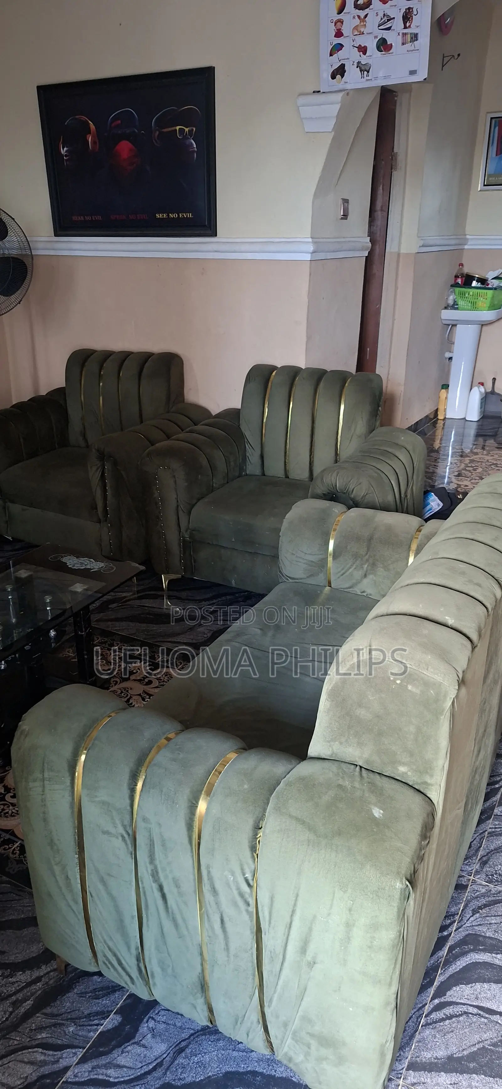 Neatly Used Sitting Room Chairs