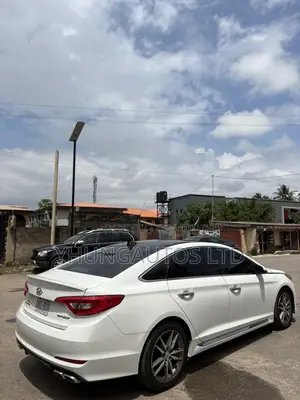 Hyundai Sonata 2015 White