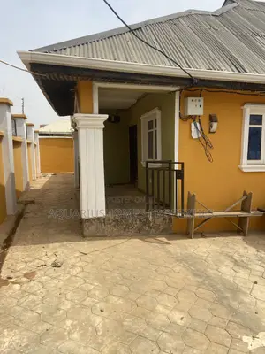 Furnished 3bdrm Bungalow in Ayegun Oleyo, Oluyole for rent
