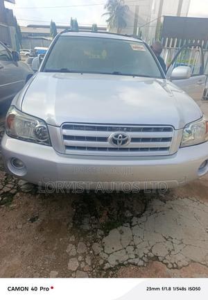 Toyota Highlander 2005 Silver