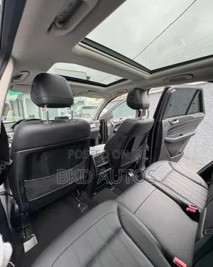 Mercedes-Benz GLE-Class 2016 Black