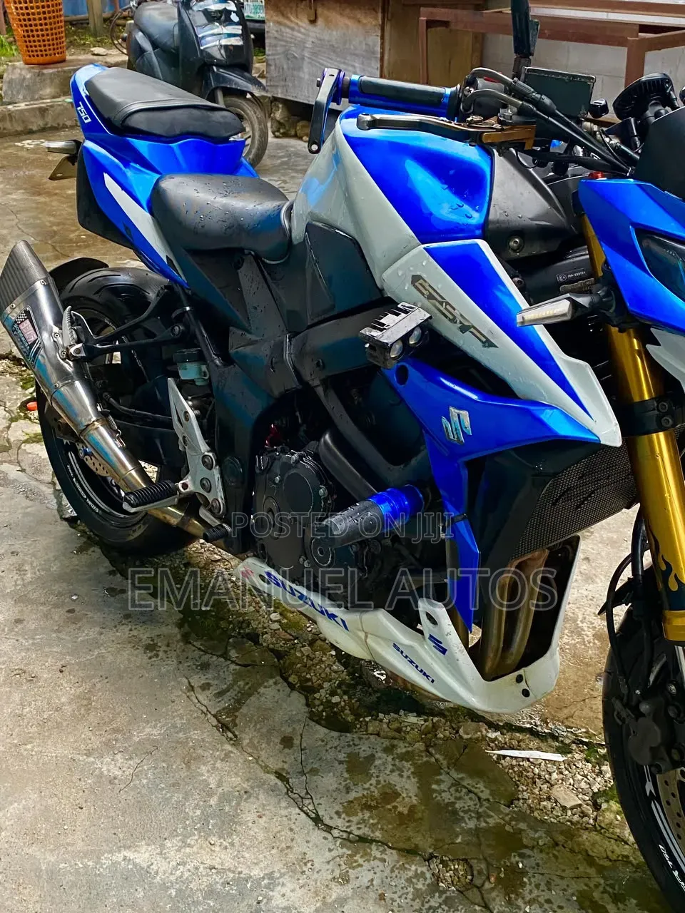 Suzuki GSR 2015 Blue