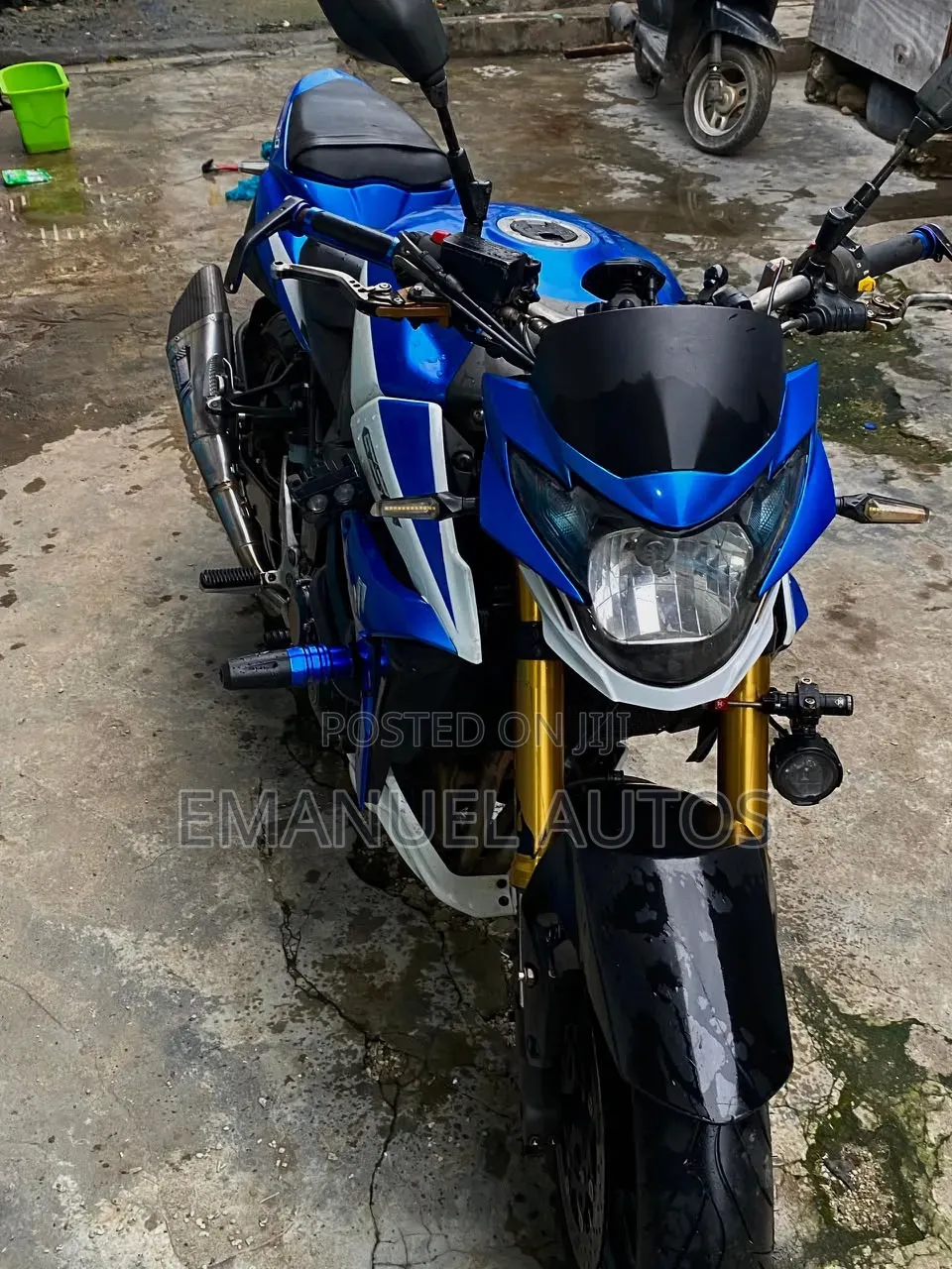 Suzuki GSR 2015 Blue