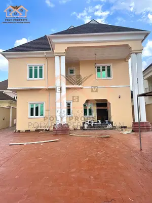 5bdrm Duplex in Kolapo Ishola Gra, Akobo for rent