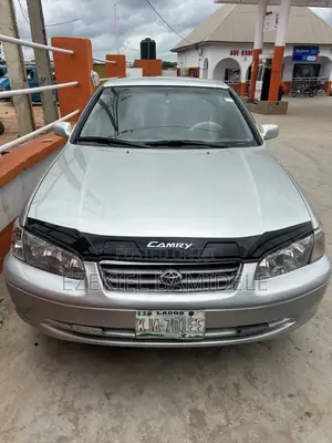 Toyota Camry LE 4dr Sedan (2.4L 4cyl 5M) 2003 Silver