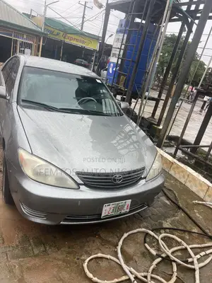 Toyota Camry 2004 Green