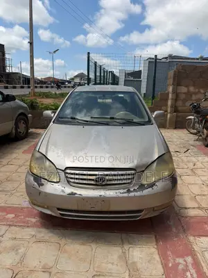 Toyota Corolla 1.4 2004 Gold