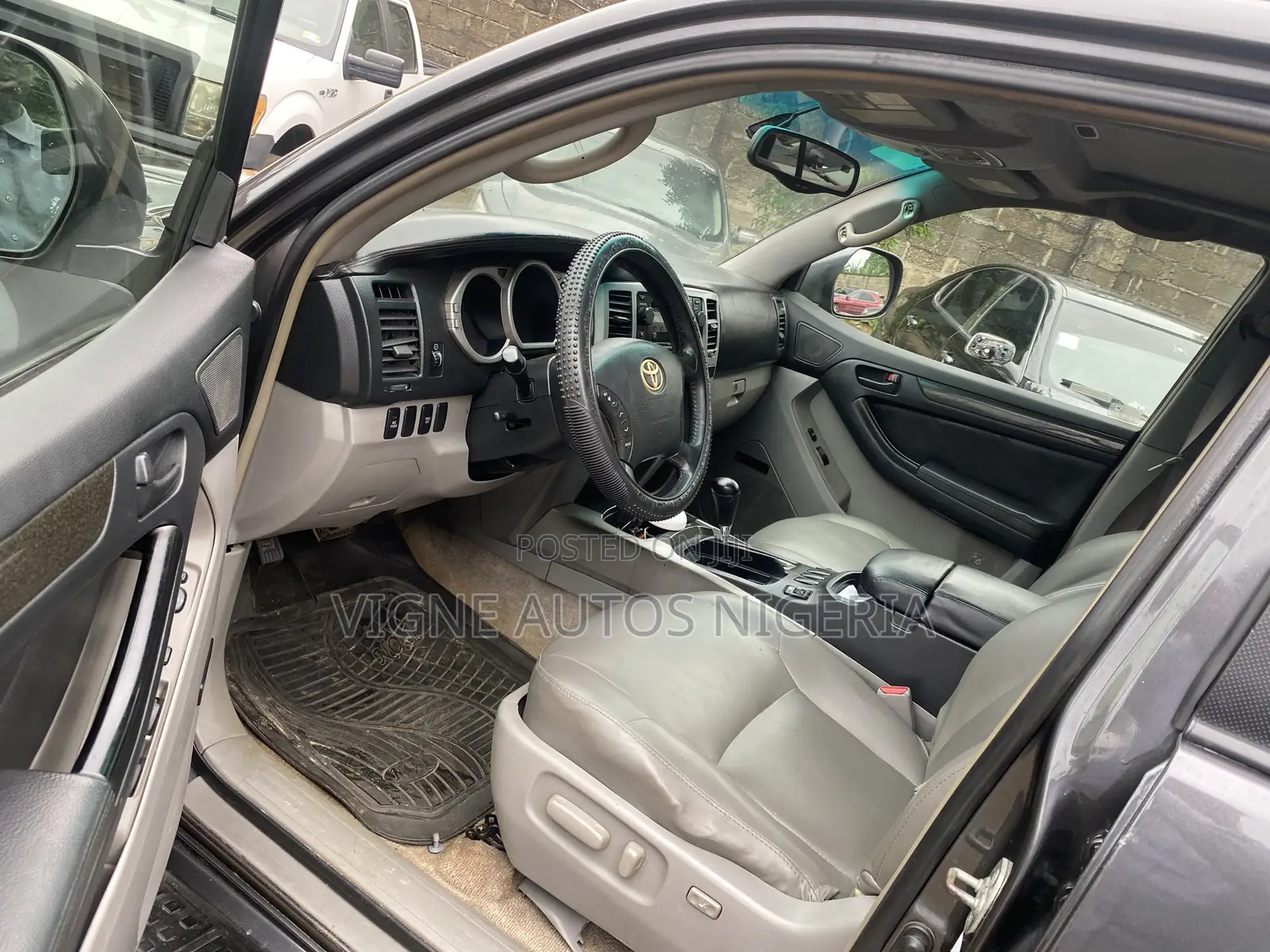 Toyota 4-Runner 4.7 2003 Gray