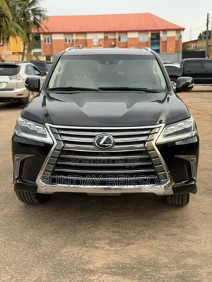 Lexus LX 570 AWD 2017 Black