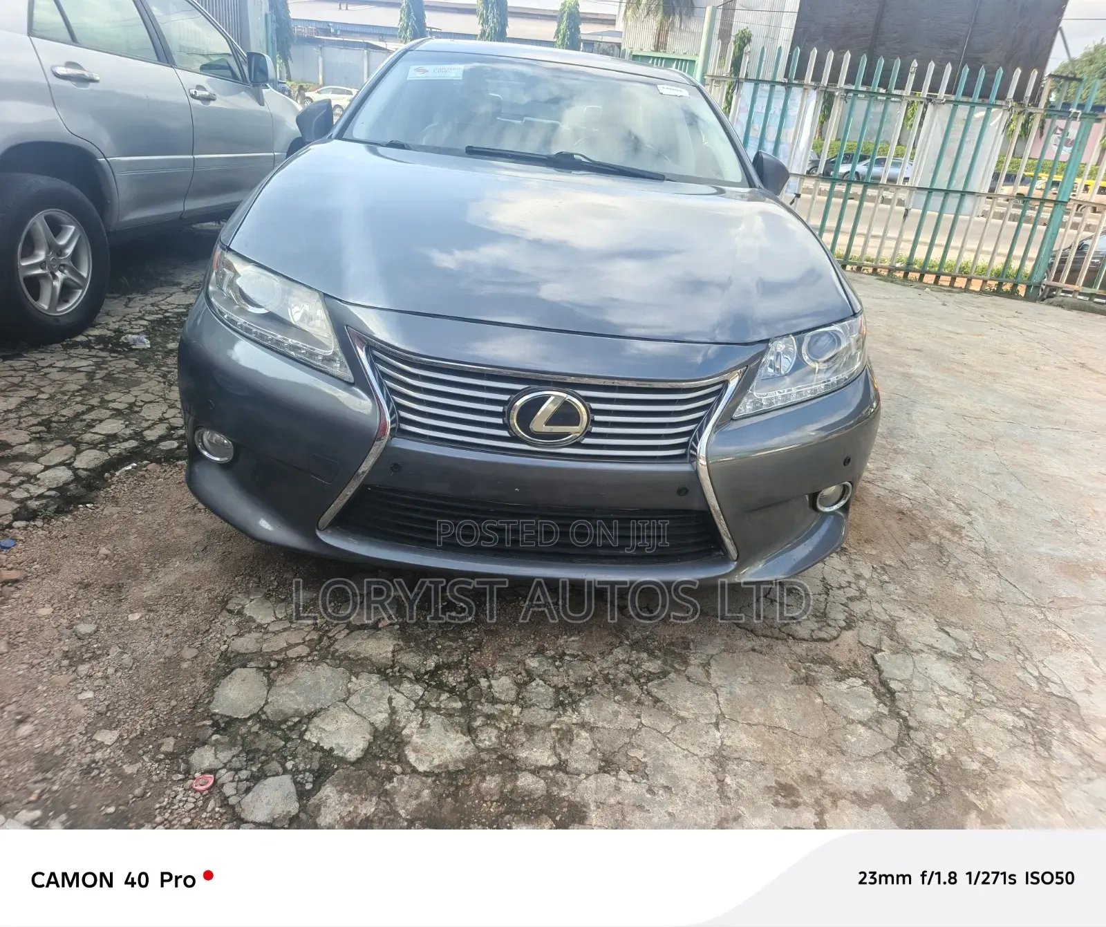 Lexus ES 2013 Gray
