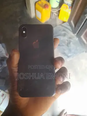 Apple iPhone XS 64 GB Black