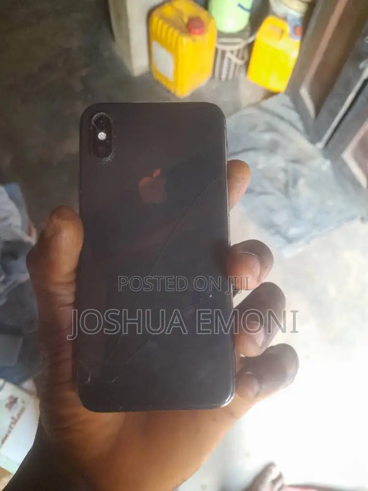 Apple iPhone XS 64 GB Black