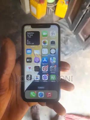 Apple iPhone XS 64 GB Black