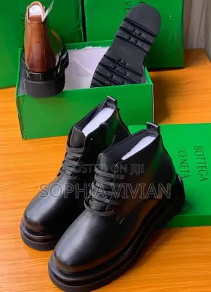 Bottega Veneta Lug Lace-Up Ankle Boot