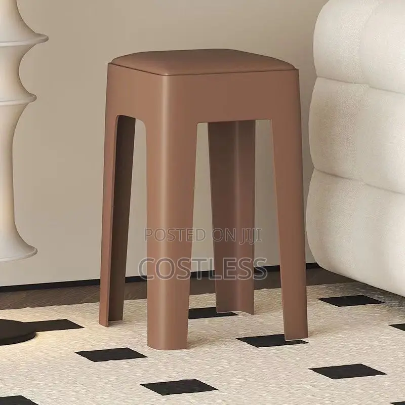 Quality Plastic Stool With Foam