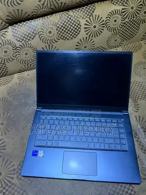 Laptop MSI MSI Sword 15 16GB Intel Core i7 SSD 512GB