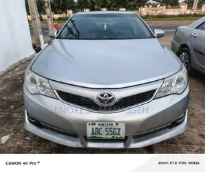 Toyota Camry LE 4dr Sedan (2.5L 4cyl 6A) 2013 Silver