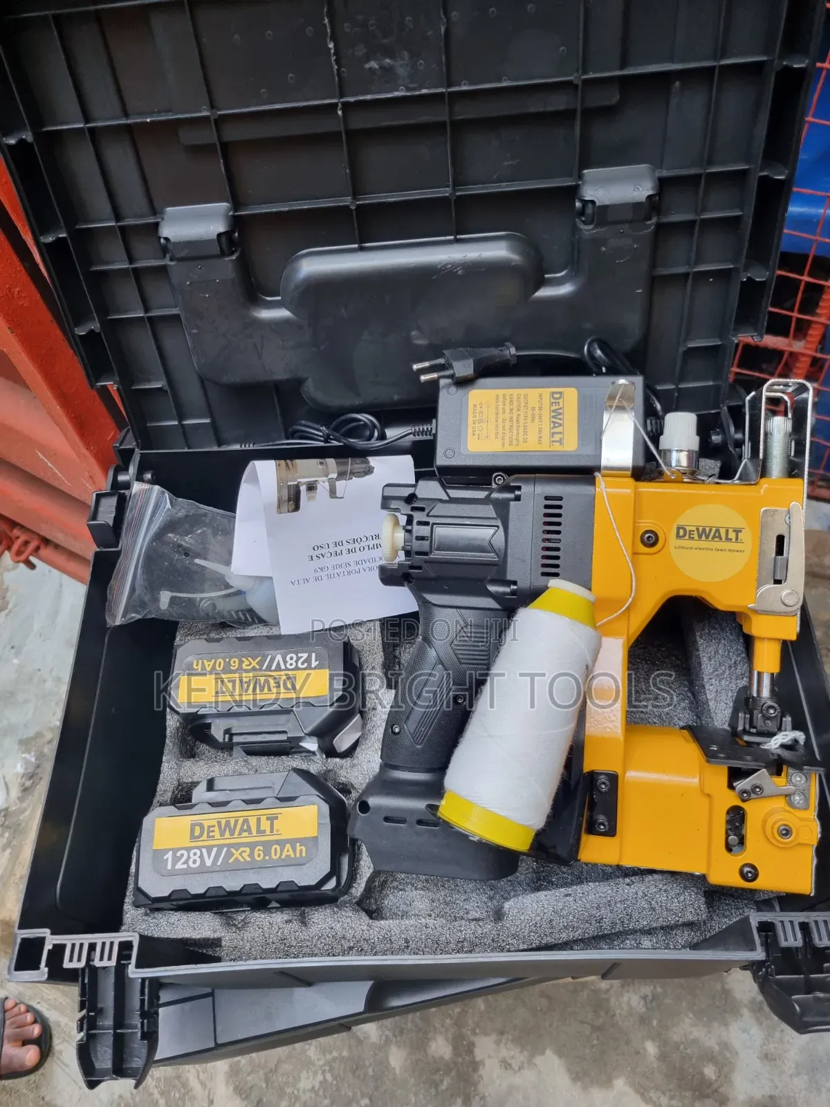 Bag Closer Machine