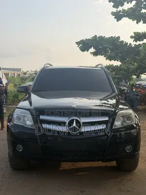 Mercedes-Benz GLK-Class 350 4MATIC 2011 Black