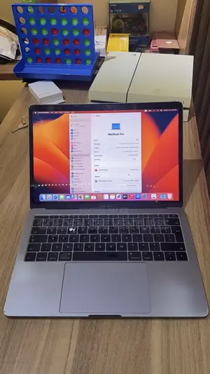 Laptop Apple MacBook Pro 2017 8GB Intel Core i5 SSD 256GB