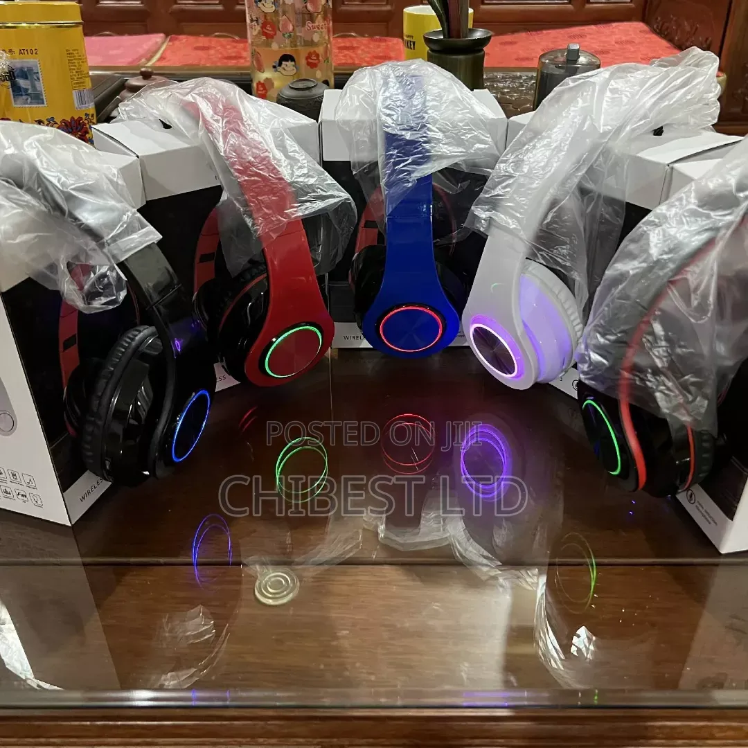 B39 Foldable Wireless Bluetooth Headphone With Rgb Light