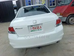 Honda Accord 2010 White