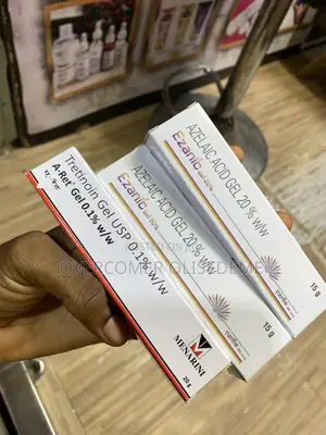 Tretinoin / Azelaic Acid