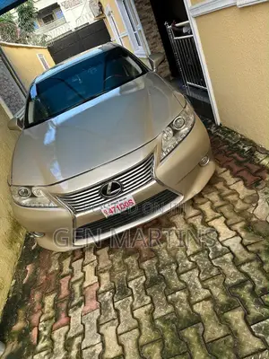 Lexus ES 2014 Gold