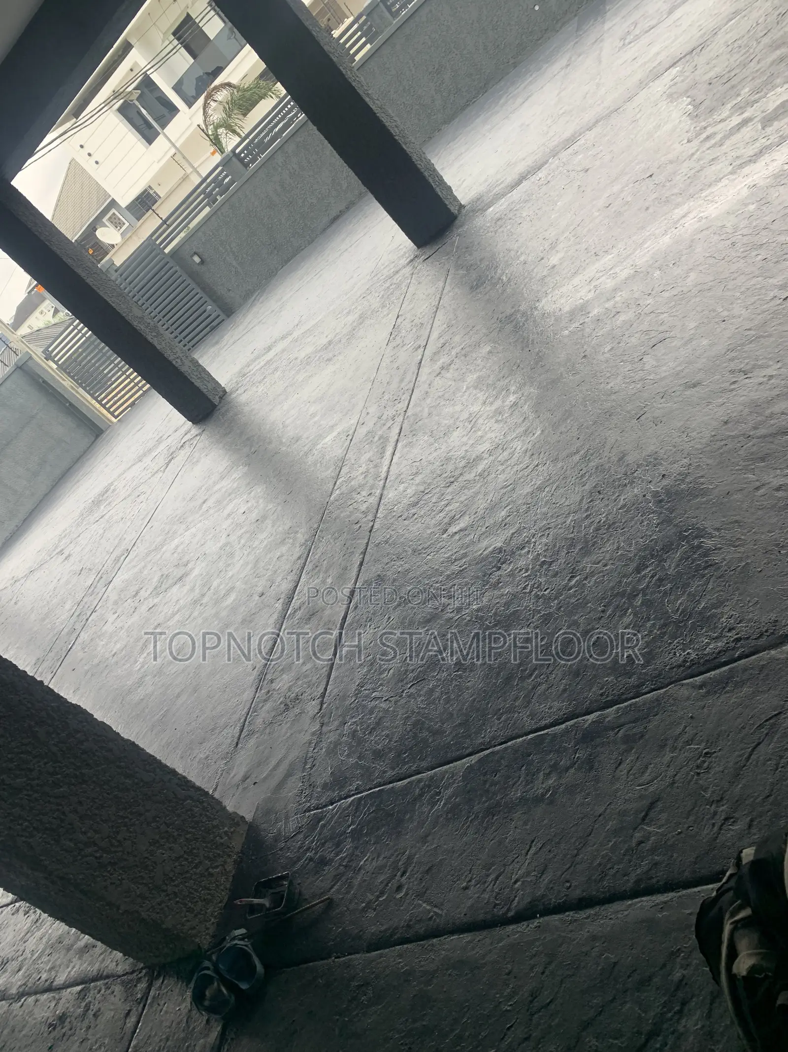 Looks Unique Floor Design