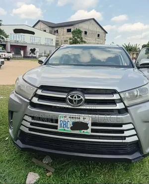 Toyota Highlander 2015 Silver