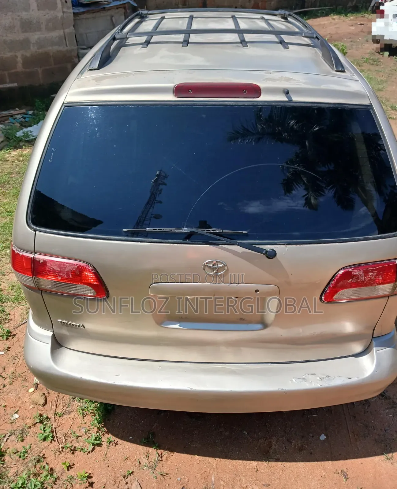 Toyota Sienna 2002 Gold