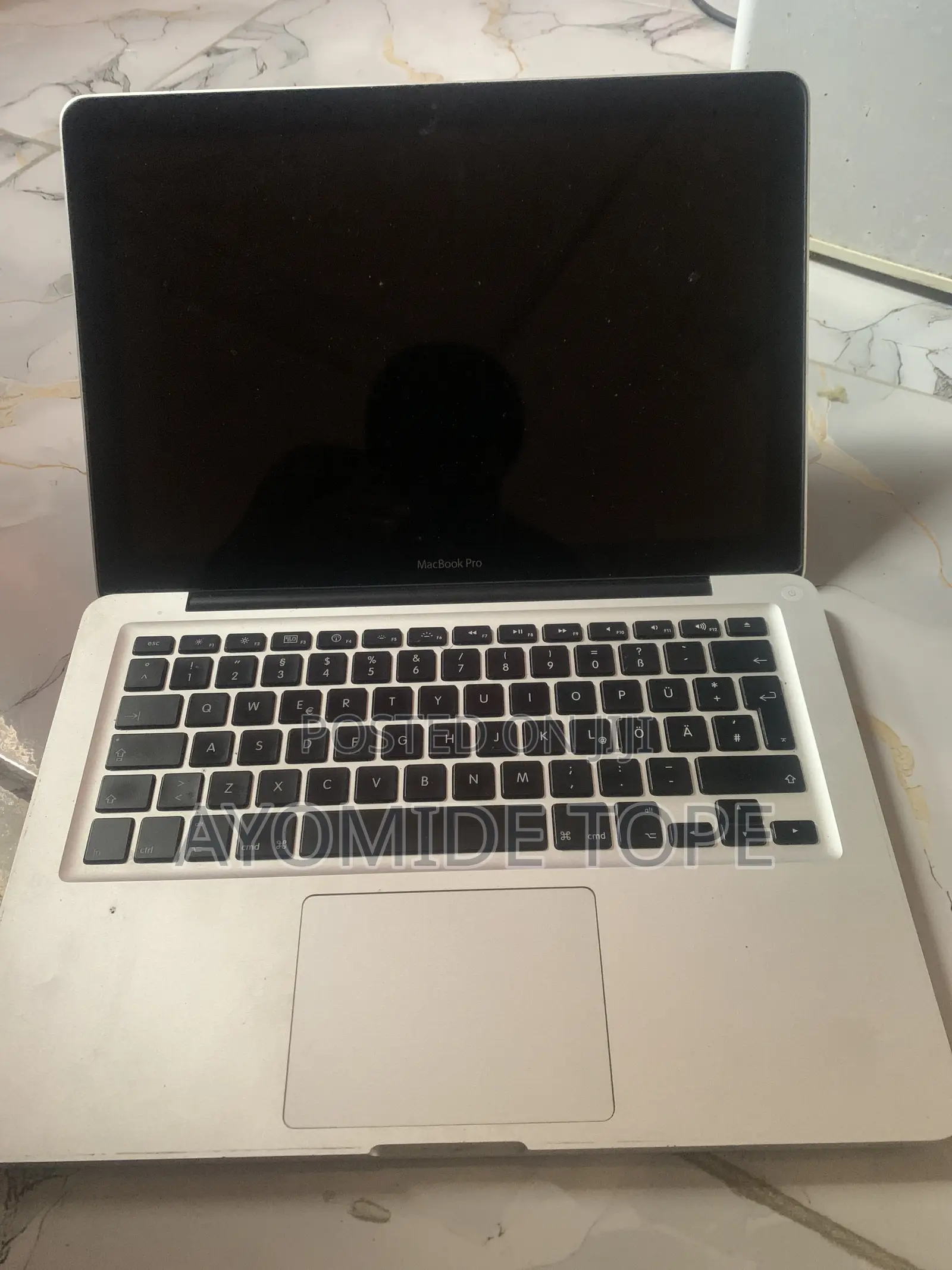 Laptop Apple MacBook 2009 4GB HDD+SSD 256GB