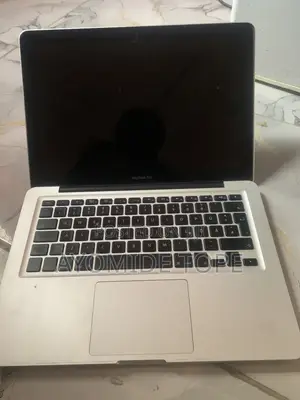 Laptop Apple MacBook 2009 4GB HDD+SSD 256GB