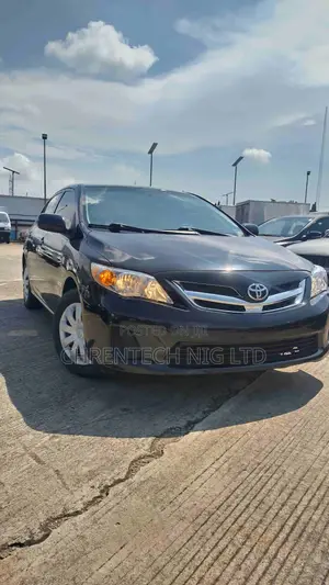 Toyota Corolla LE 4dr Sedan (1.8L 4cyl 4A) 2012 Black