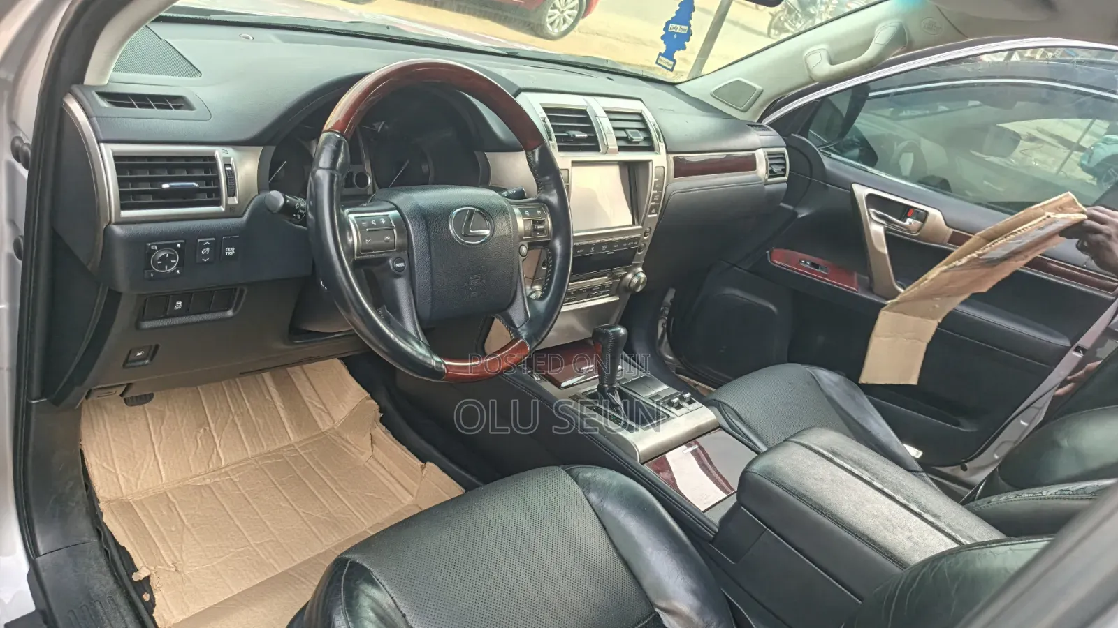 Lexus GX 2011 Silver